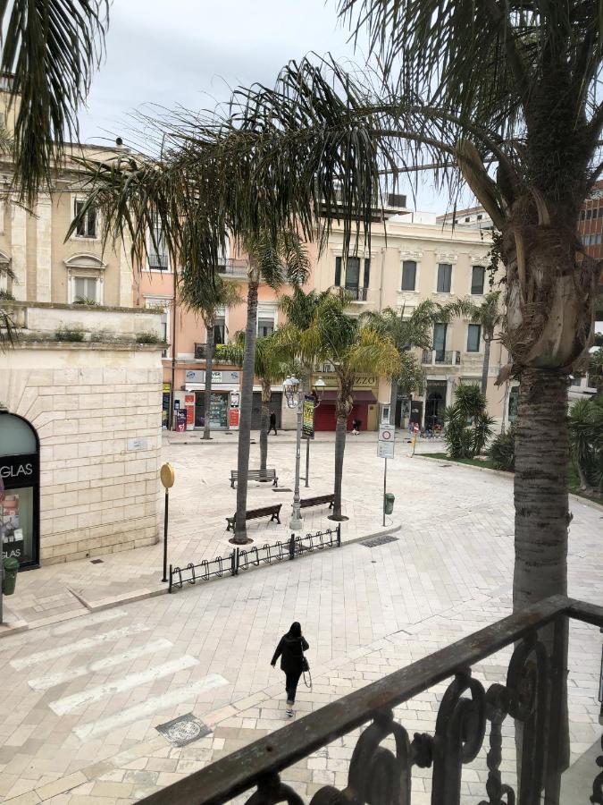 Palazzo Sul Corso-Charming Appartaments 브린디시 외부 사진
