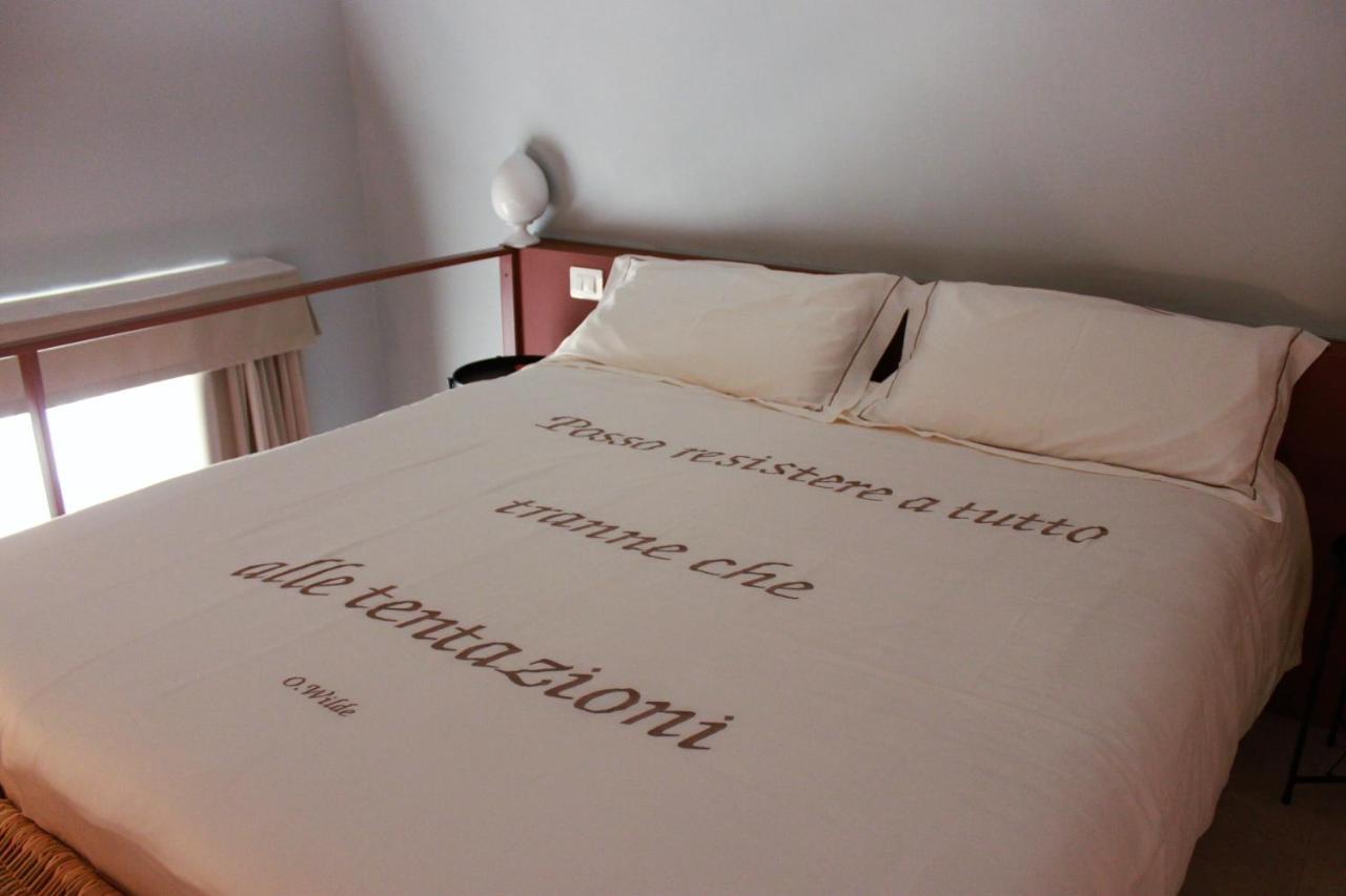 Palazzo Sul Corso-Charming Appartaments 브린디시 외부 사진