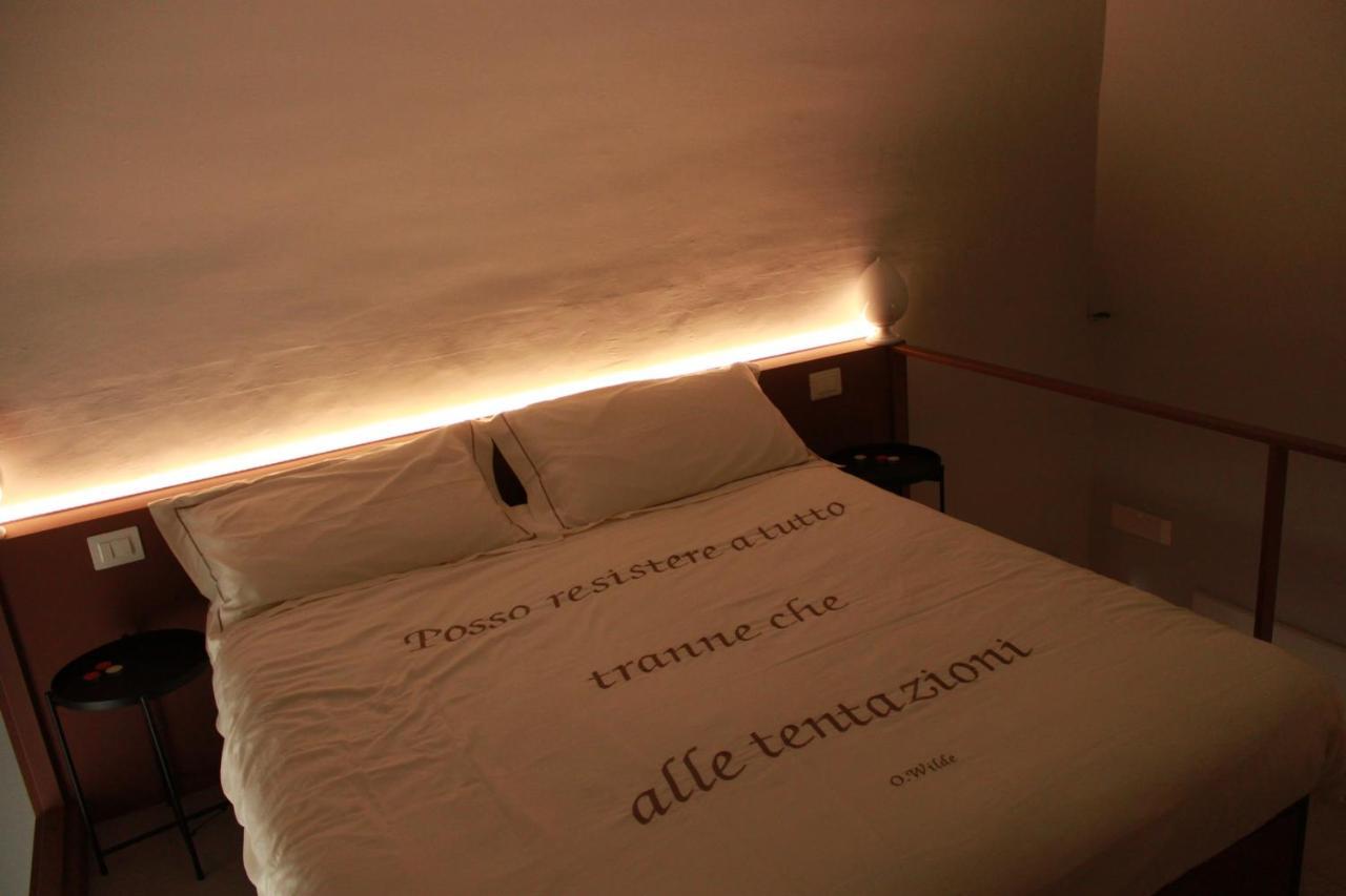 Palazzo Sul Corso-Charming Appartaments 브린디시 외부 사진