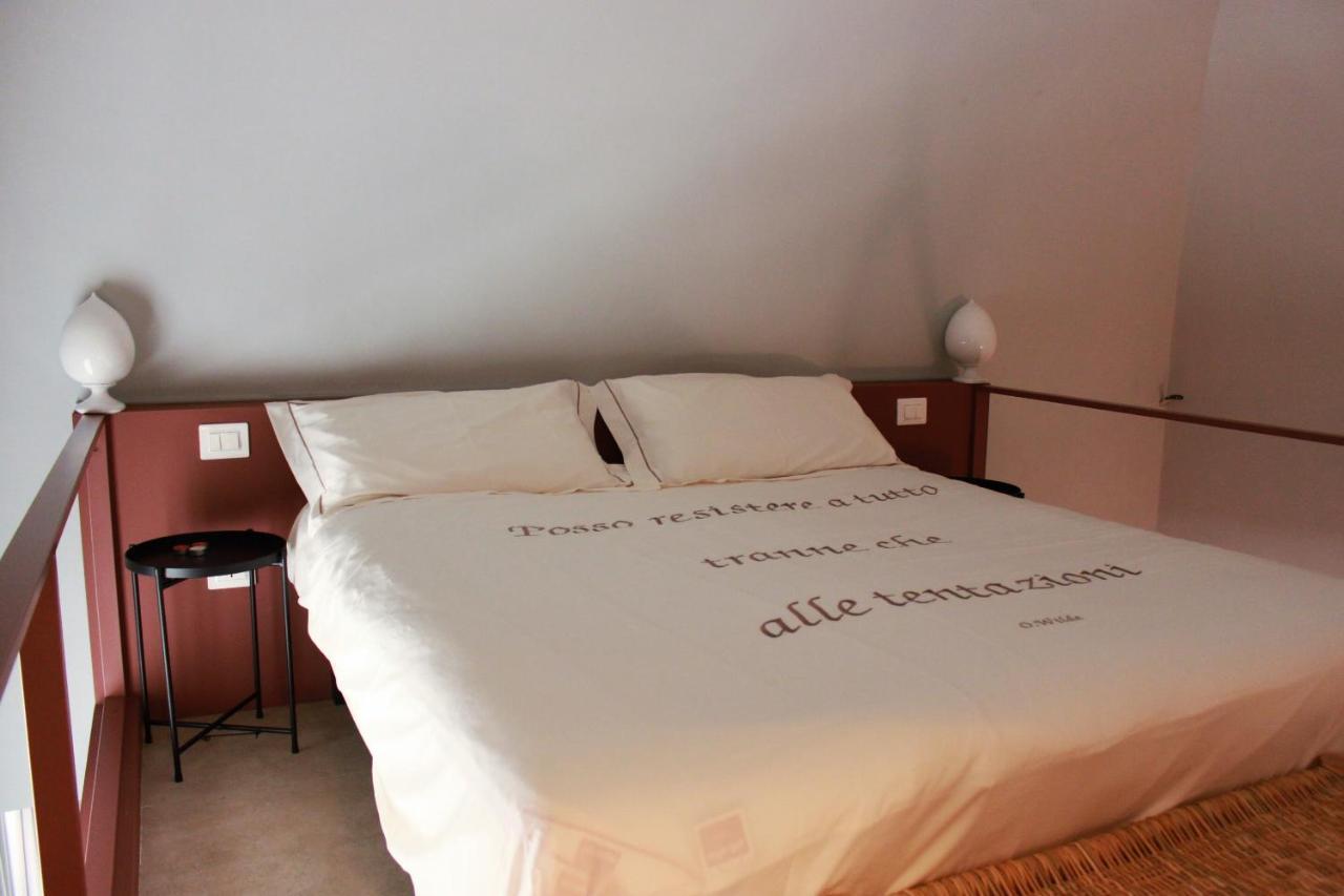 Palazzo Sul Corso-Charming Appartaments 브린디시 외부 사진