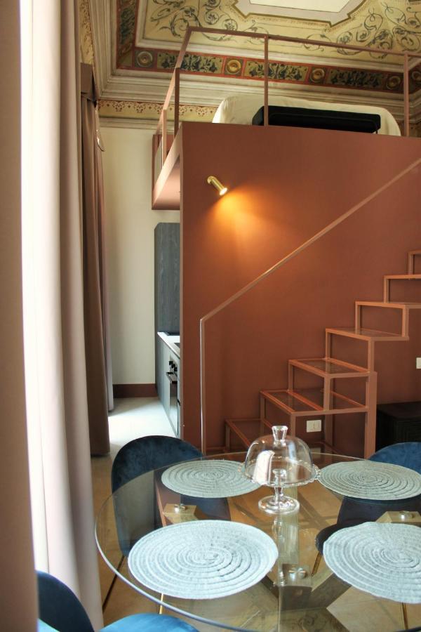 Palazzo Sul Corso-Charming Appartaments 브린디시 외부 사진